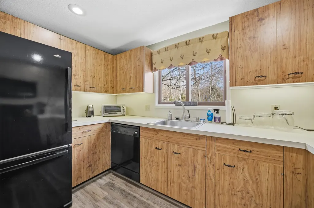11 Haas Drive Lincoln NH 03251