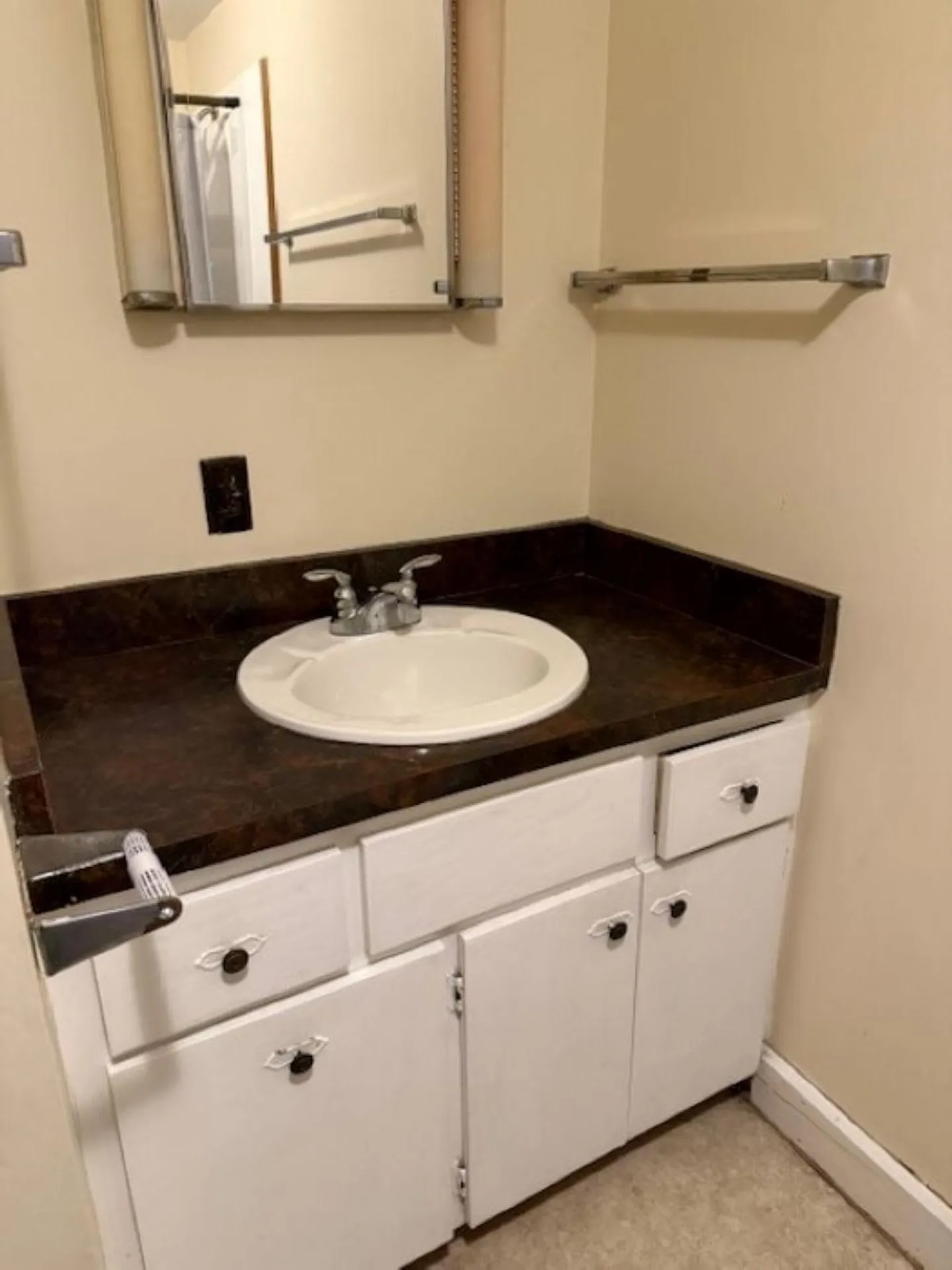 109 North Street Claremont NH 03743