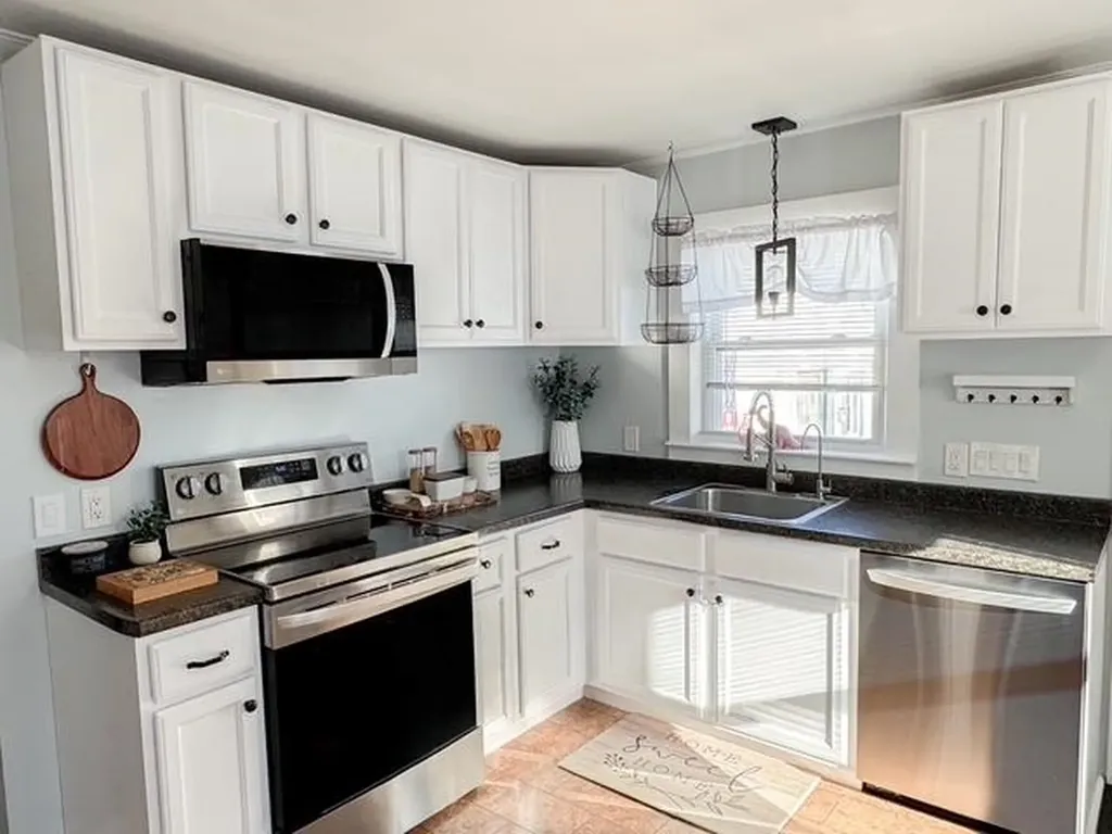 237 Pleasant Street Claremont NH 03743