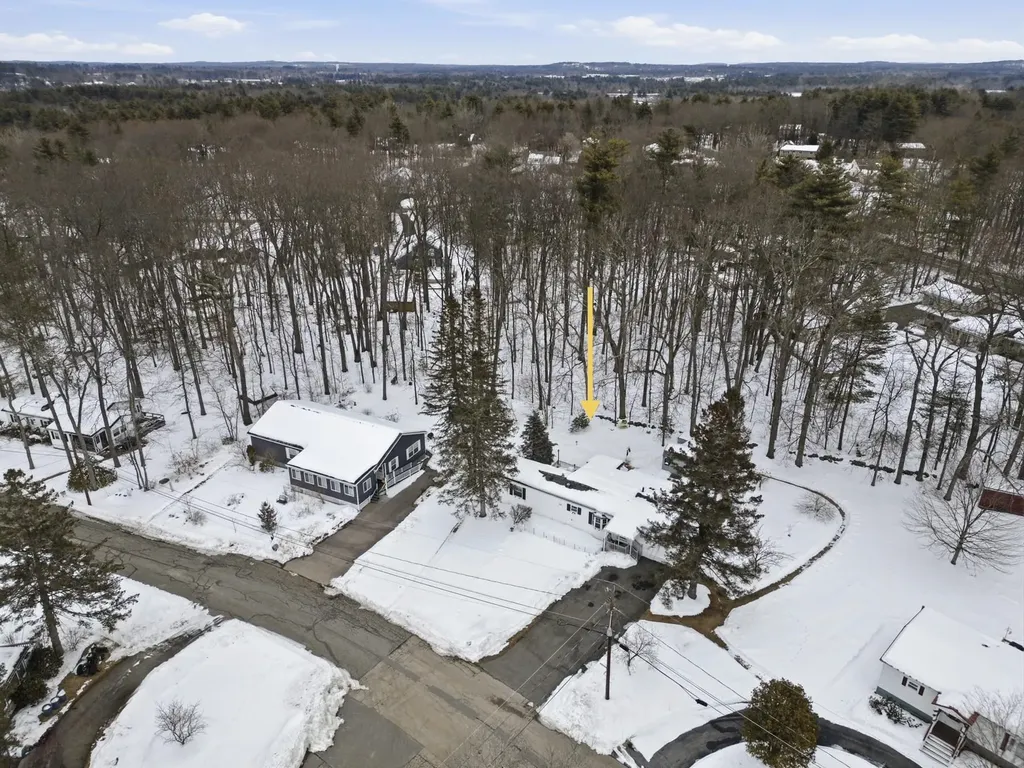 4 Rosemary Street Salem NH 03079