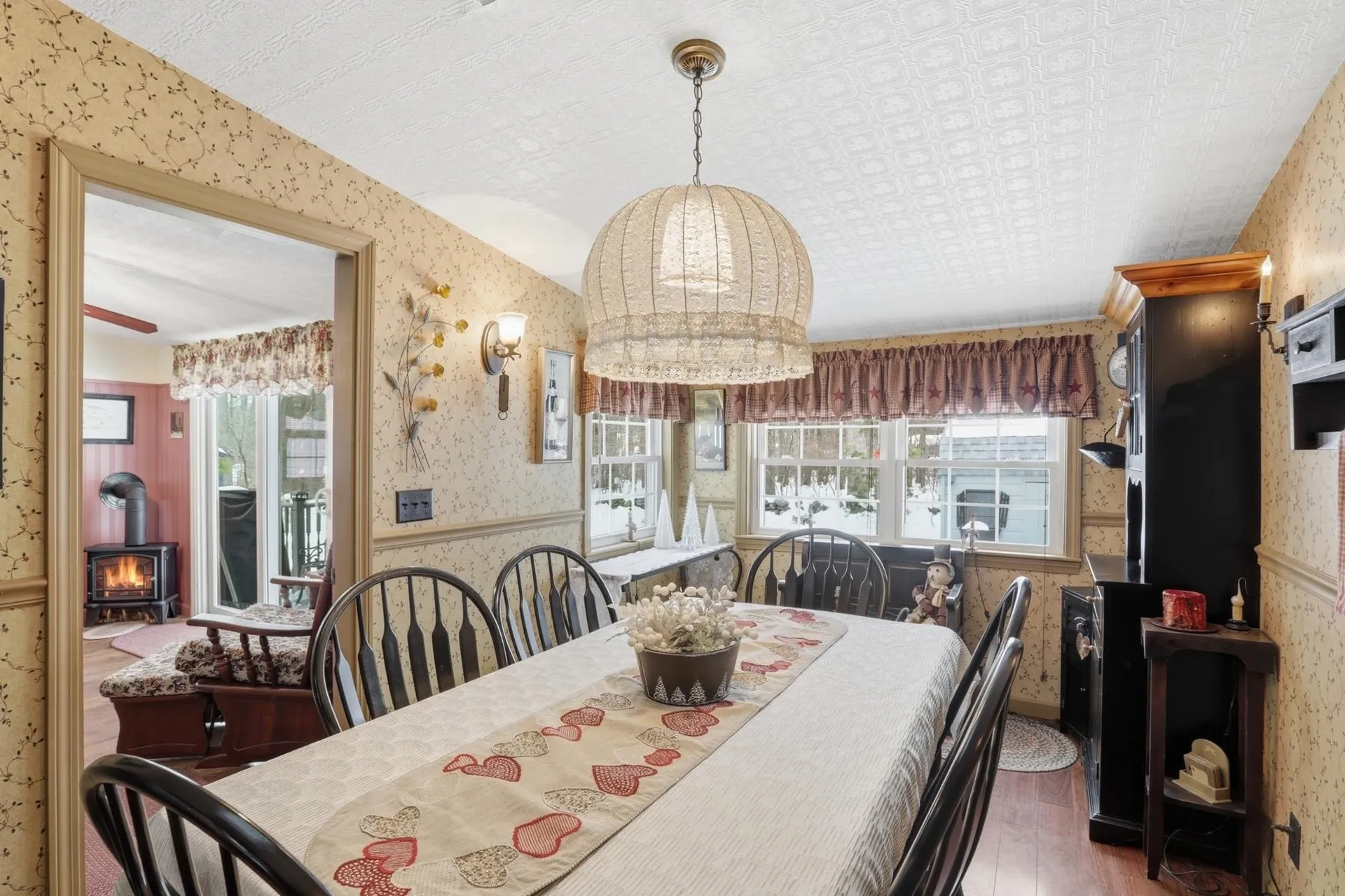 4 Rosemary Street Salem NH 03079