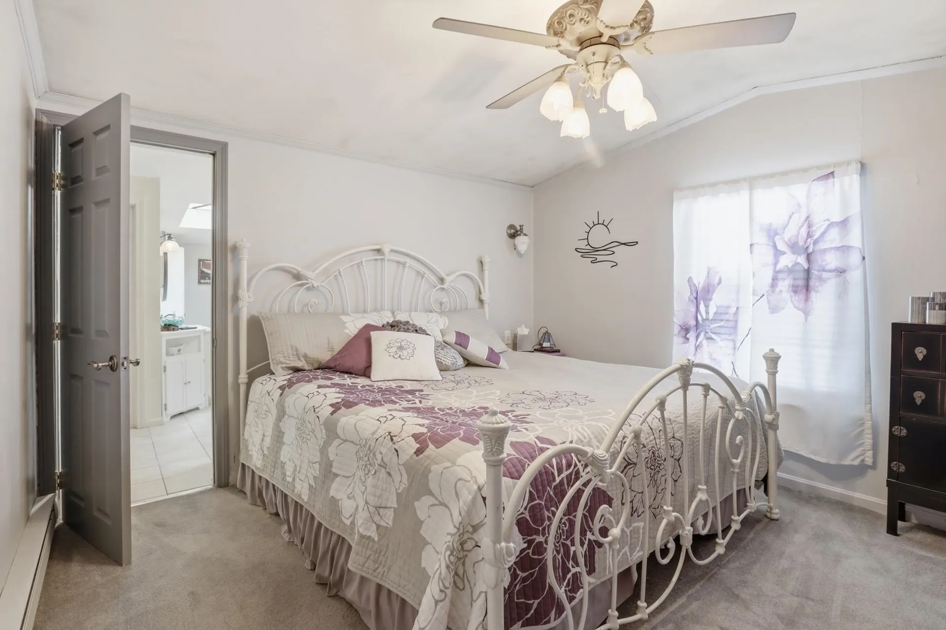 4 Rosemary Street Salem NH 03079