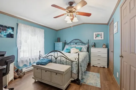 4 Rosemary Street Salem NH 03079