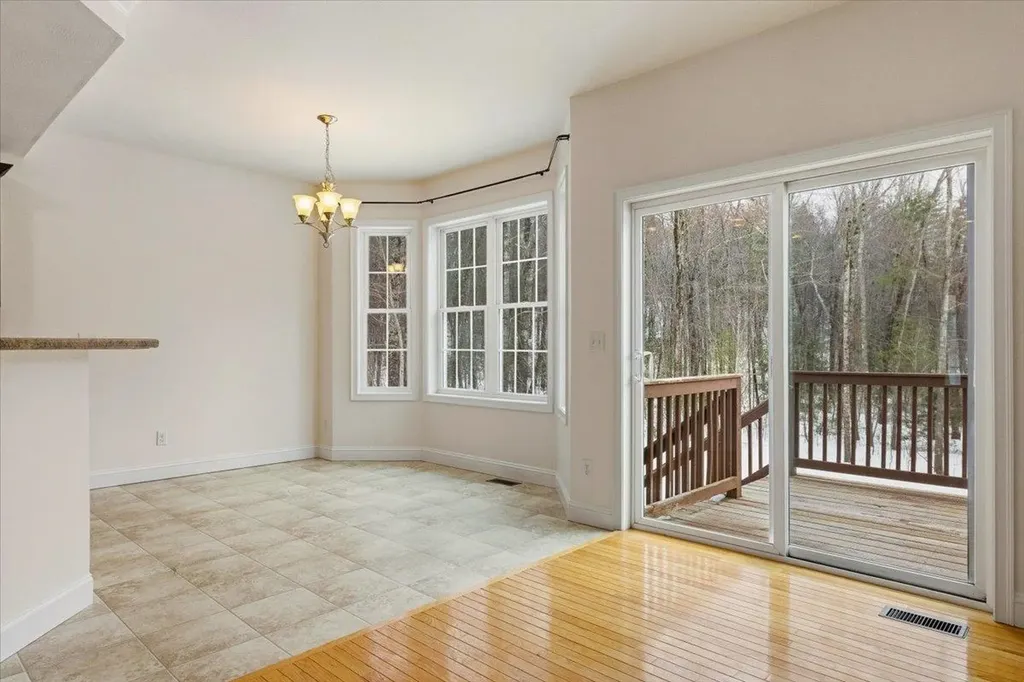 11 Gable Drive Epping NH 03042