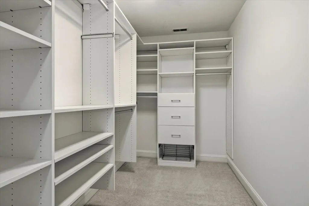 11 Gable Drive Epping NH 03042