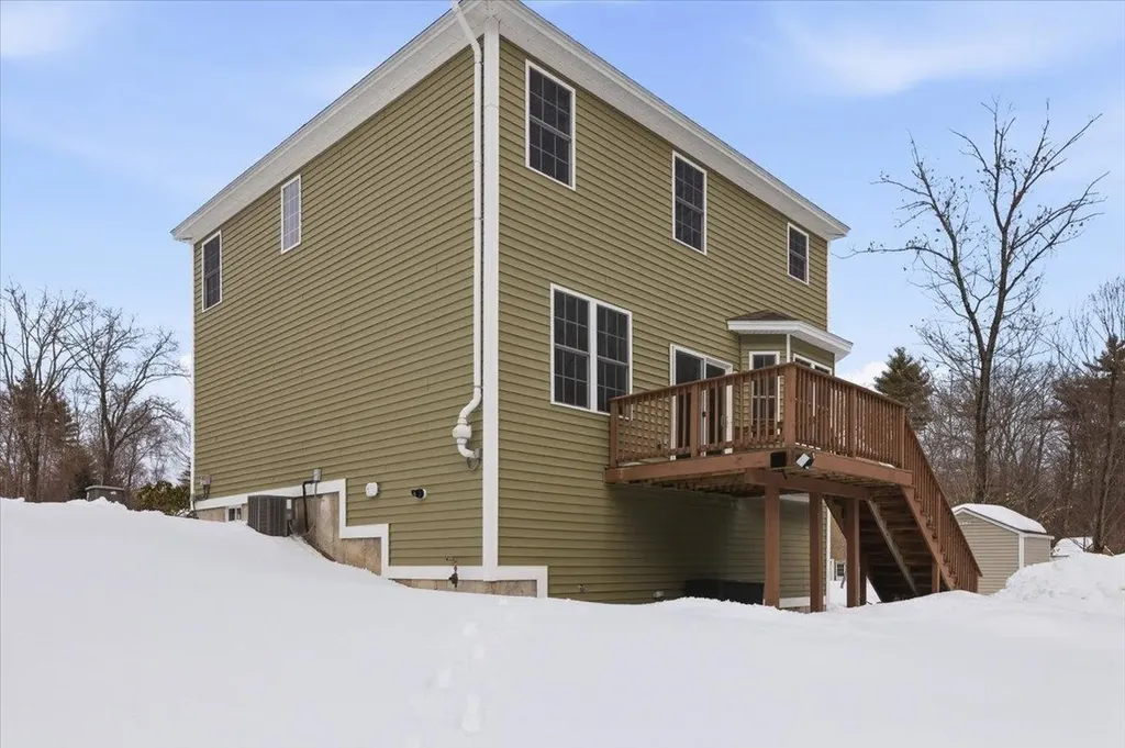 11 Gable Drive Epping NH 03042