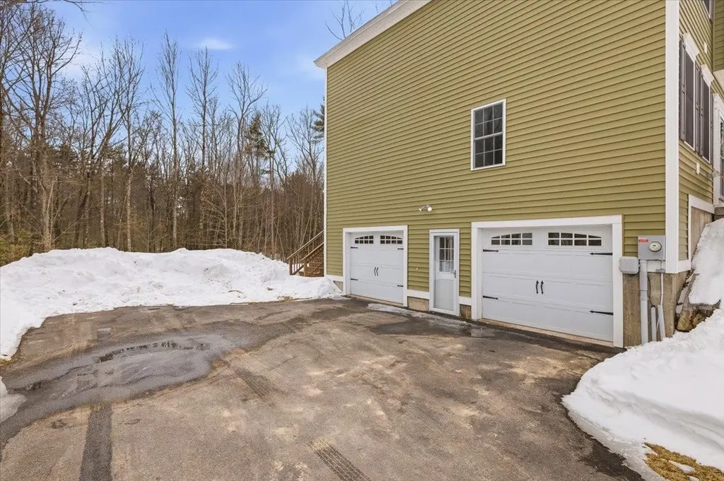 11 Gable Drive Epping NH 03042