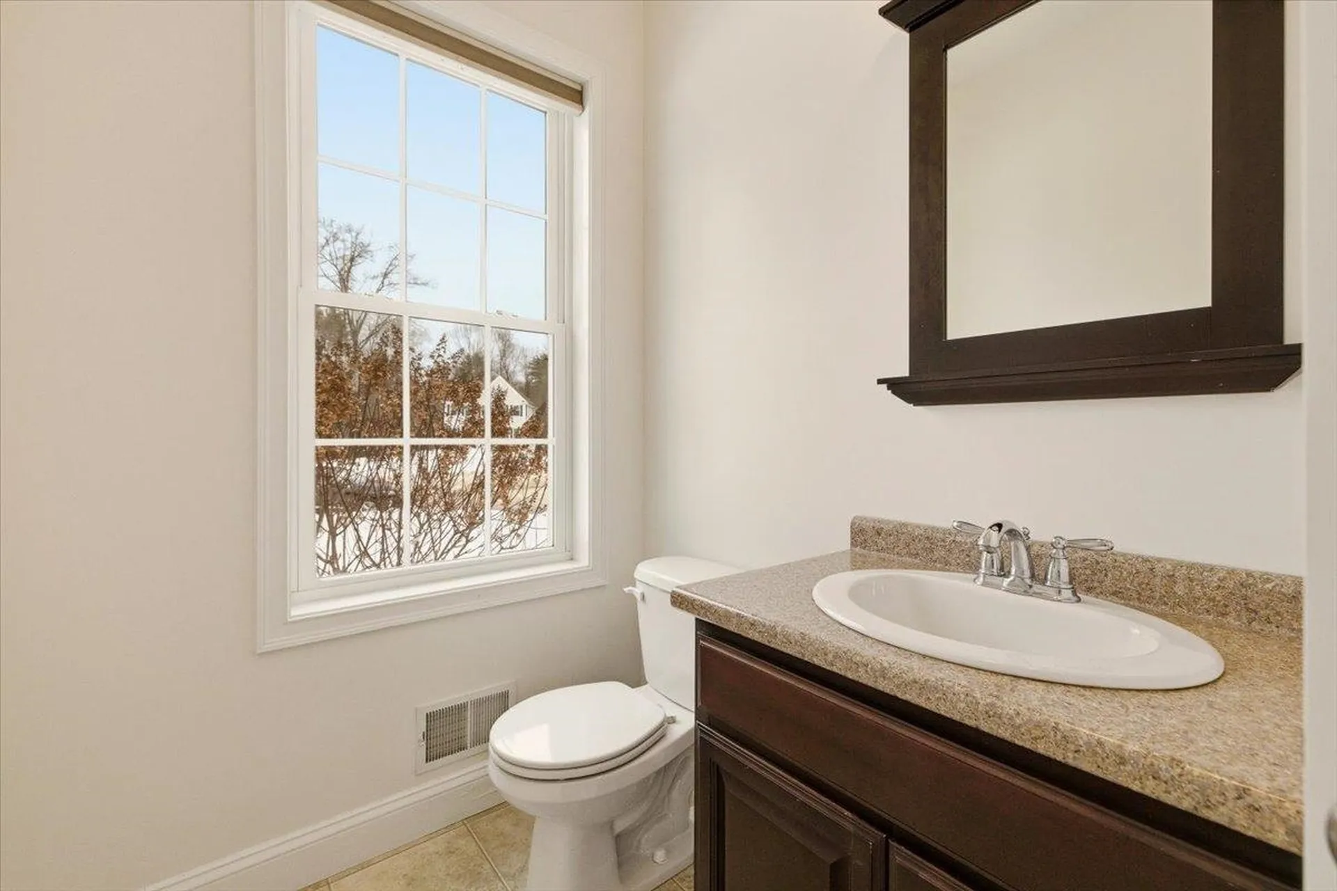 11 Gable Drive Epping NH 03042