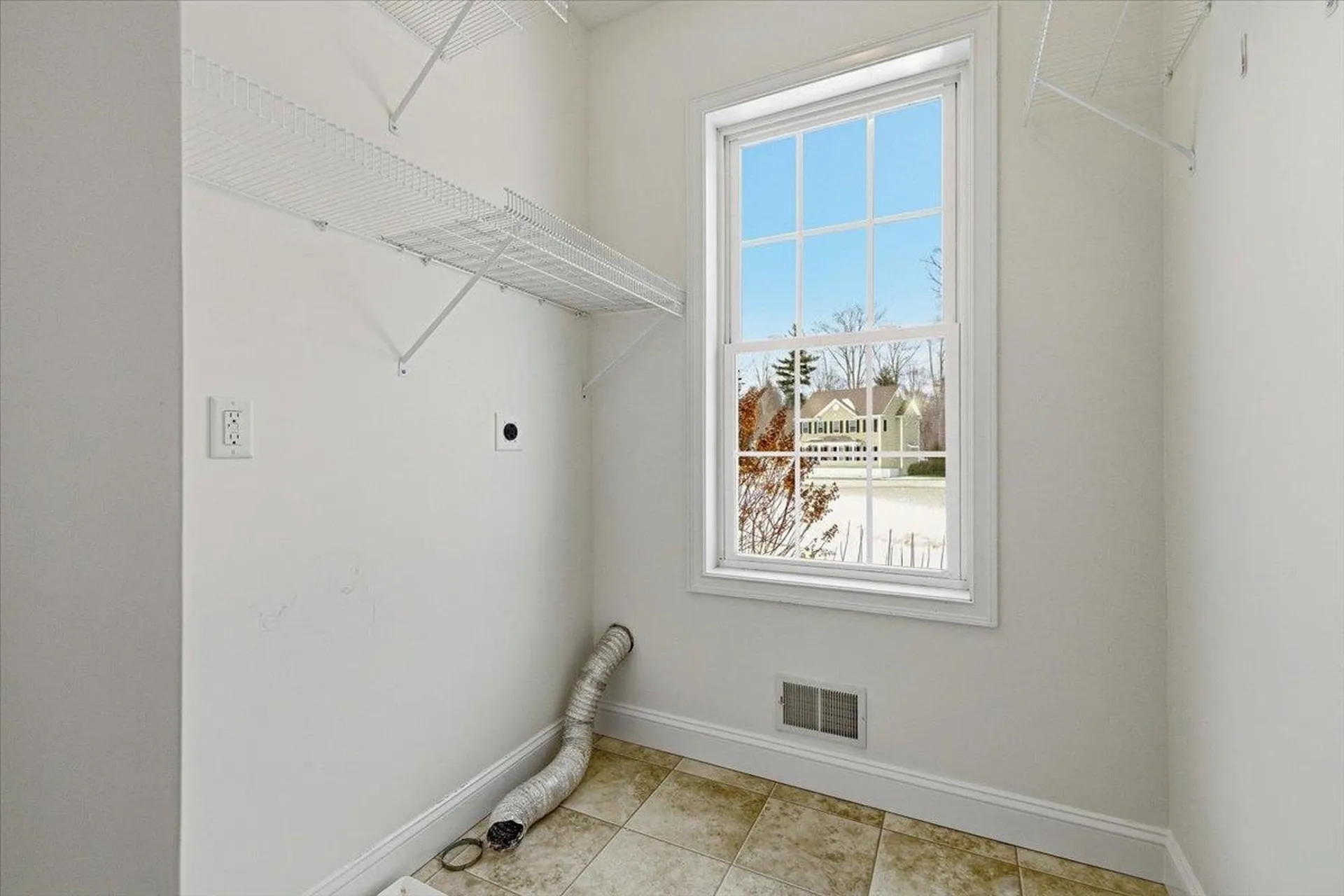 11 Gable Drive Epping NH 03042