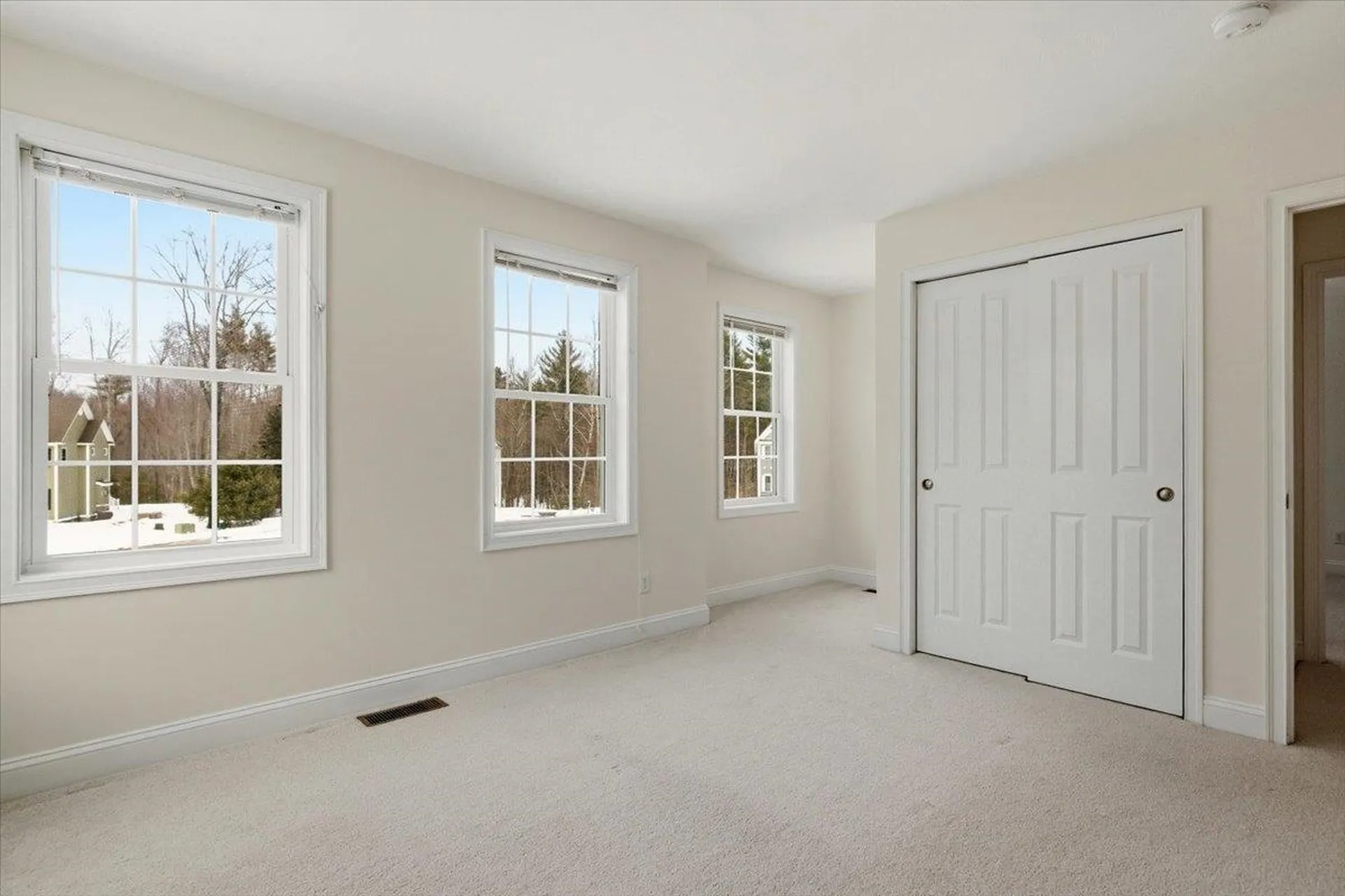 11 Gable Drive Epping NH 03042