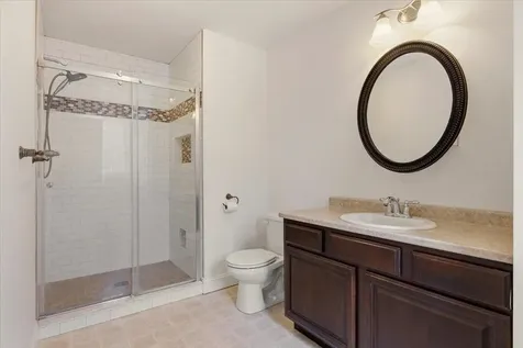 11 Gable Drive Epping NH 03042