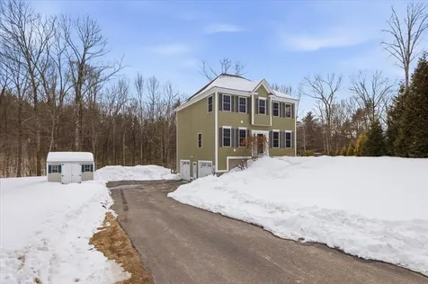 11 Gable Drive Epping NH 03042