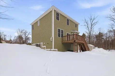 11 Gable Drive Epping NH 03042