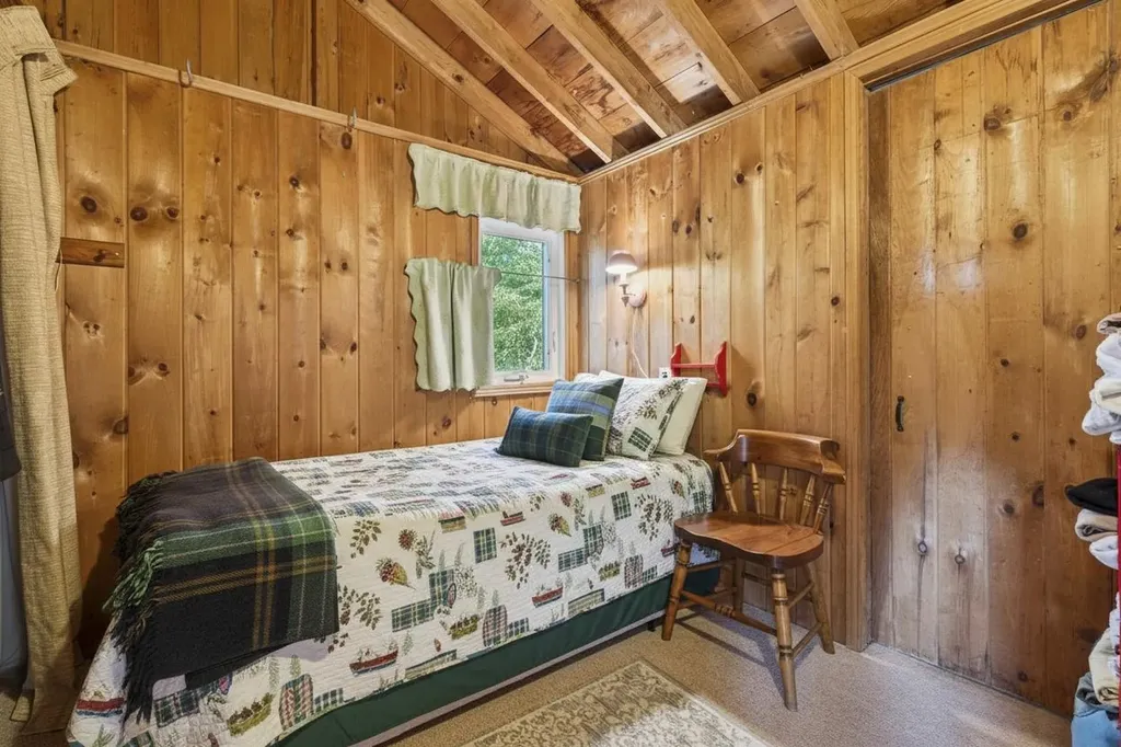 3 Brewster Road Tuftonboro NH 03816