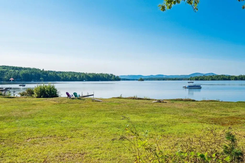 3 Brewster Road Tuftonboro NH 03816