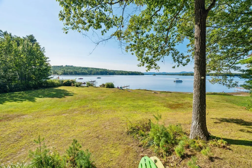 3 Brewster Road Tuftonboro NH 03816