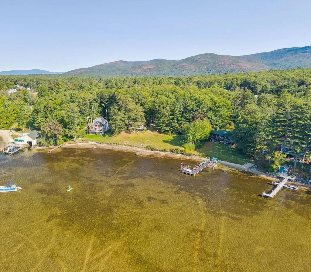 3 Brewster Road Tuftonboro NH 03816