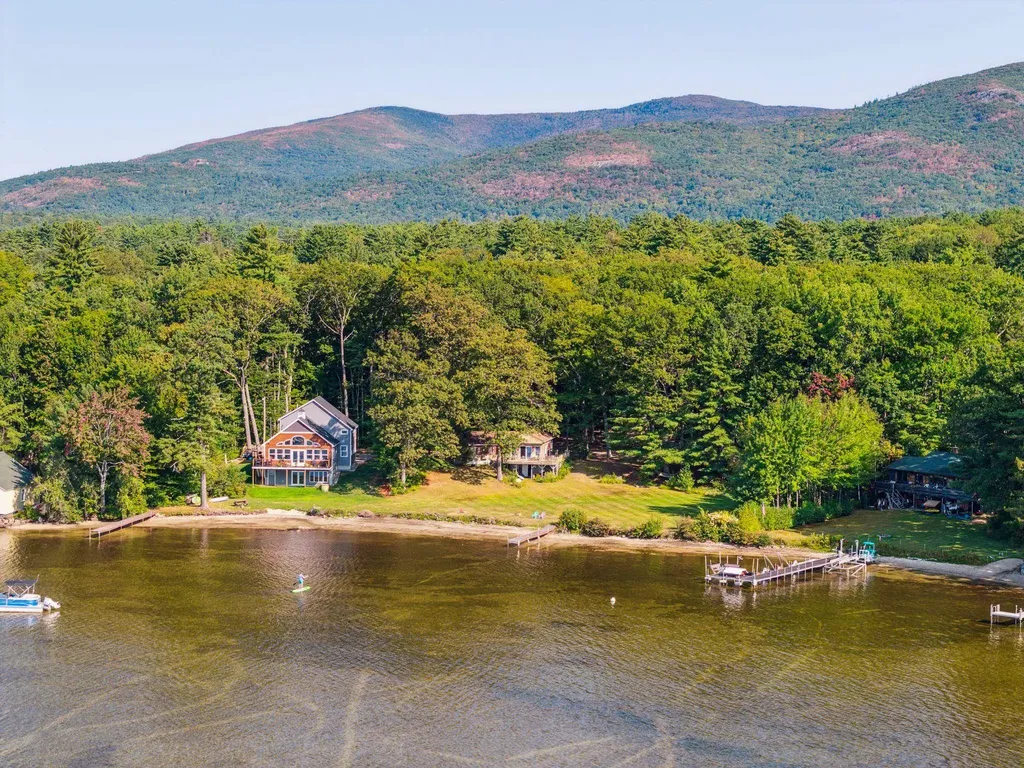 3 Brewster Road Tuftonboro NH 03816