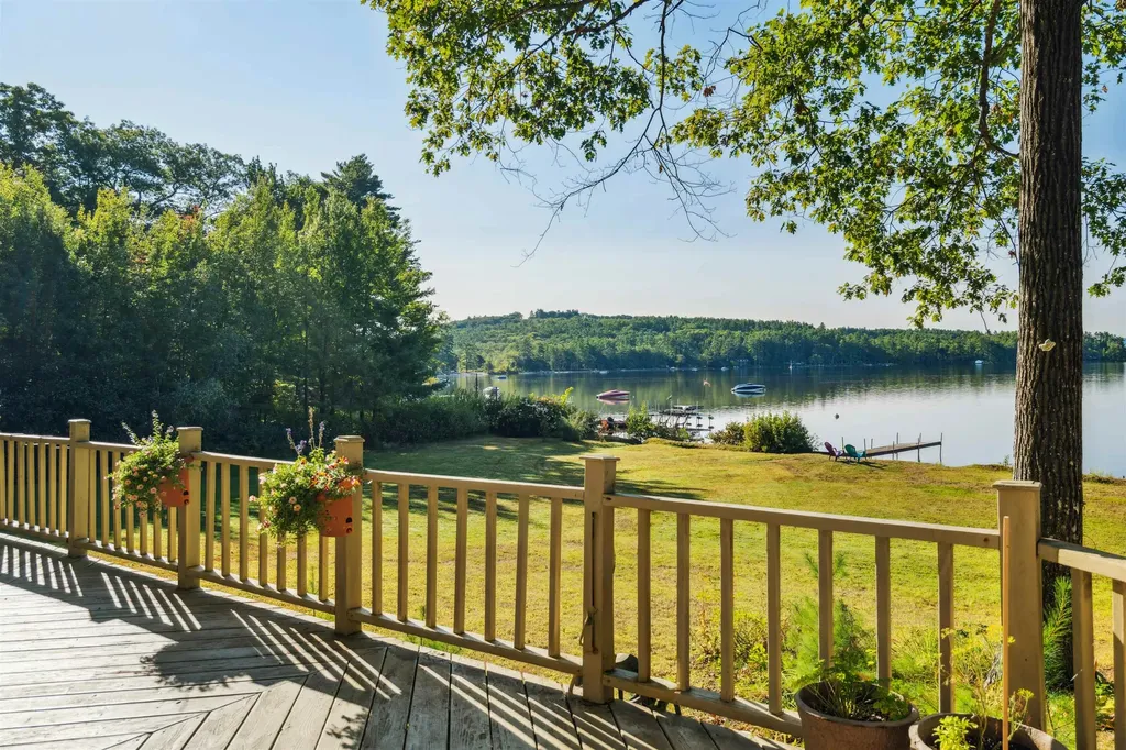 3 Brewster Road Tuftonboro NH 03816