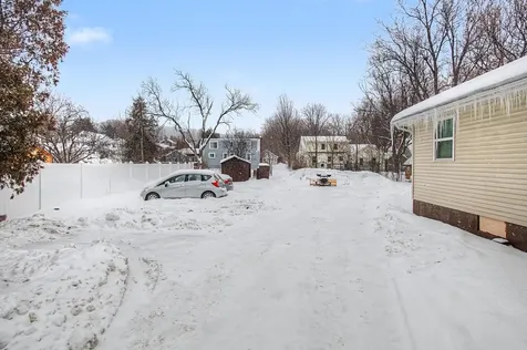 23 Barlow Street St. Albans City VT 05478