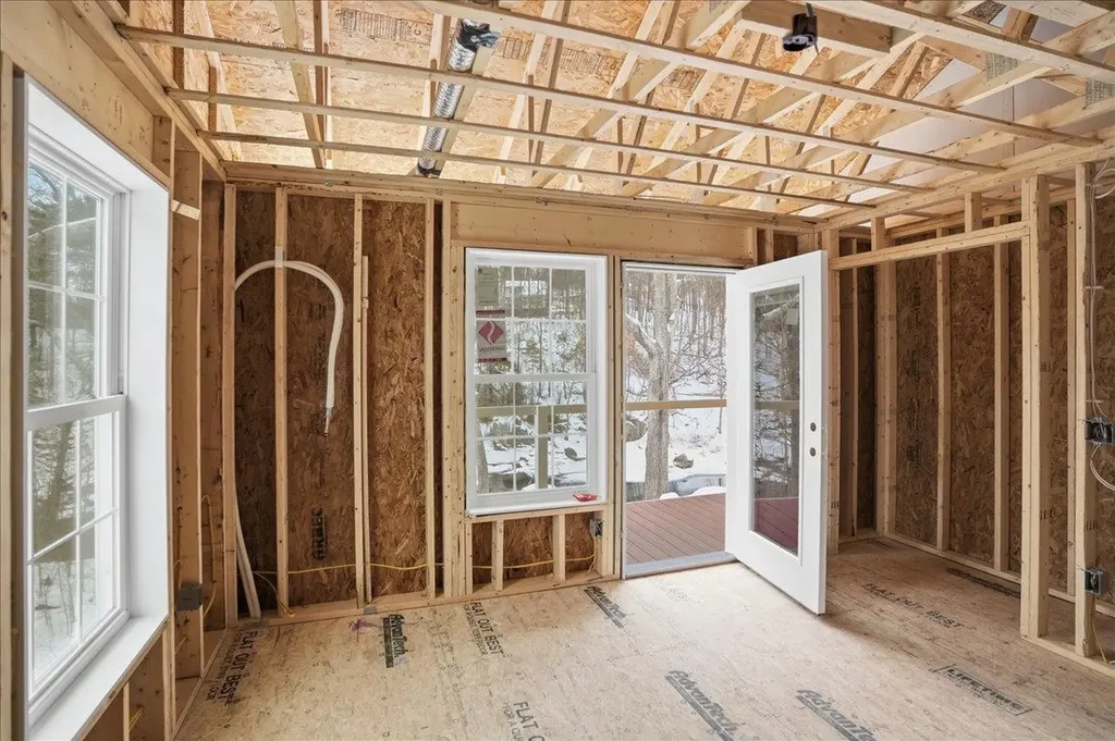 7 River Street Milton VT 05468