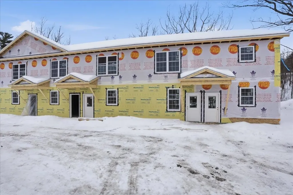 7 River Street Milton VT 05468