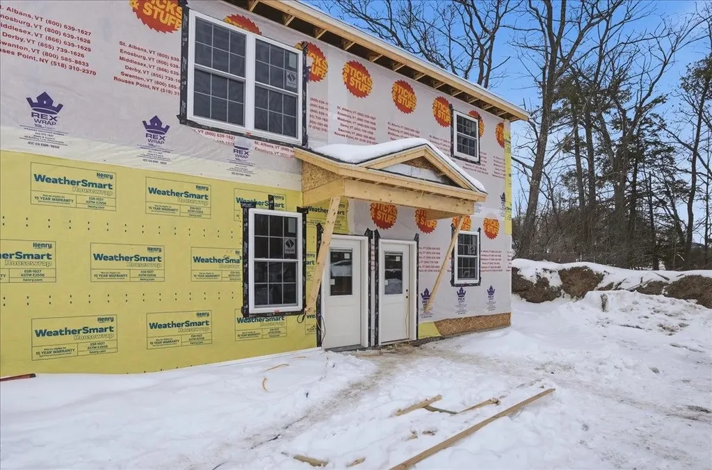 7 River Street Milton VT 05468