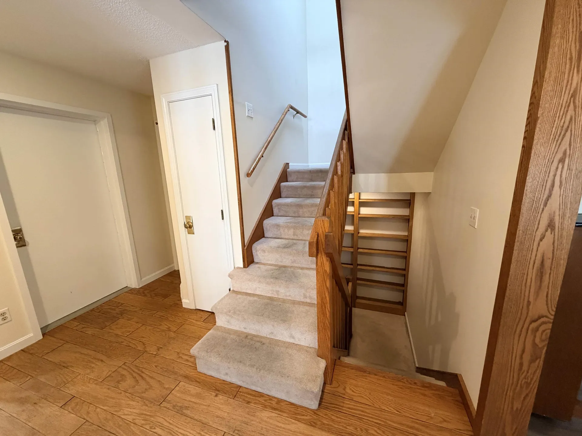 16 Robin Way Brattleboro VT 05301