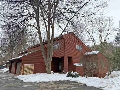 16 Robin Way Brattleboro VT 05301