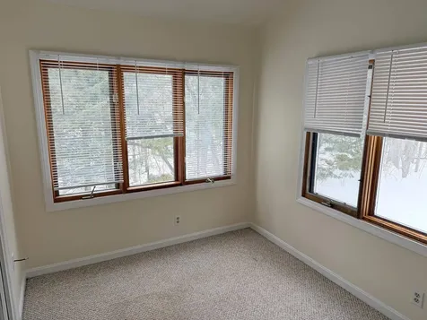 16 Robin Way Brattleboro VT 05301