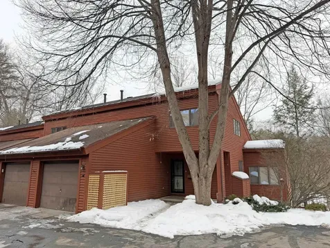 16 Robin Way Brattleboro VT 05301