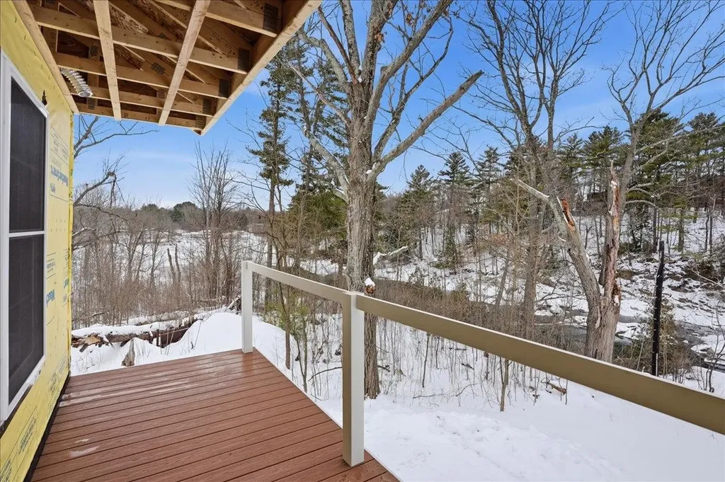 7 River Street Milton VT 05468