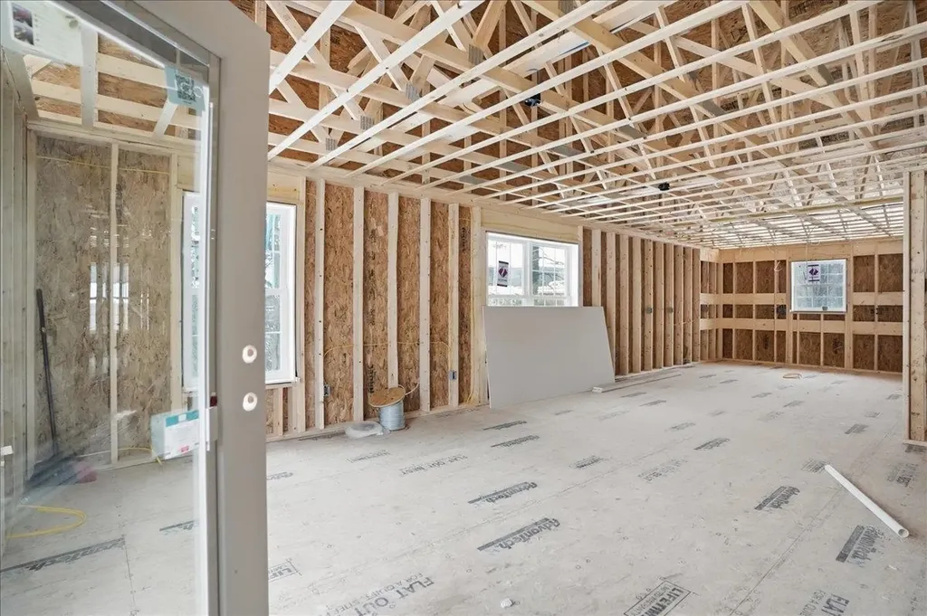 7 River Street Milton VT 05468