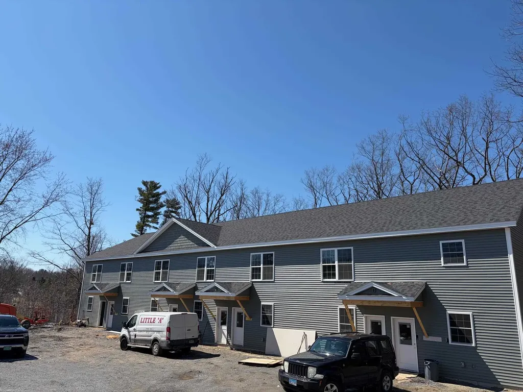 7 River Street Milton VT 05468