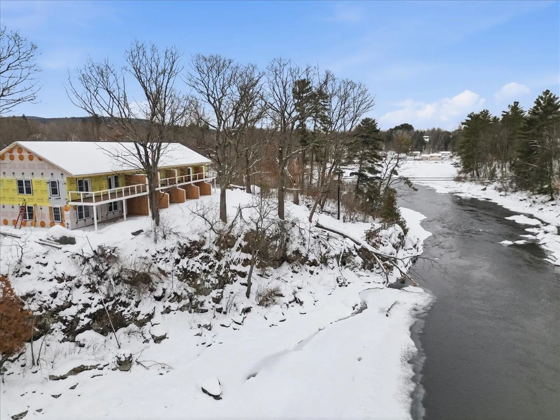 7 River Street Milton VT 05468