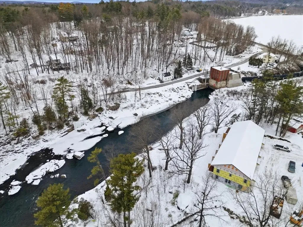 7 River Street Milton VT 05468