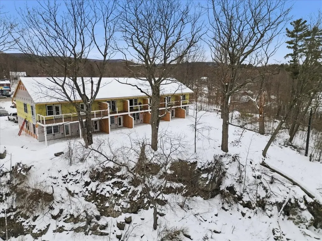 7 River Street Milton VT 05468