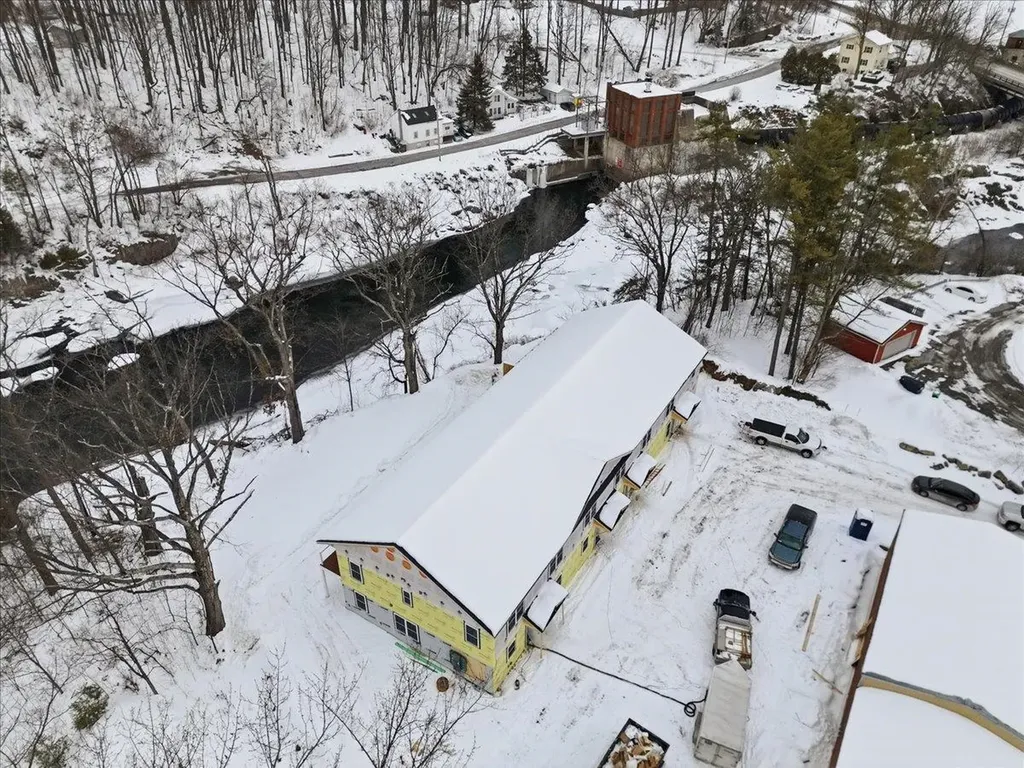 7 River Street Milton VT 05468