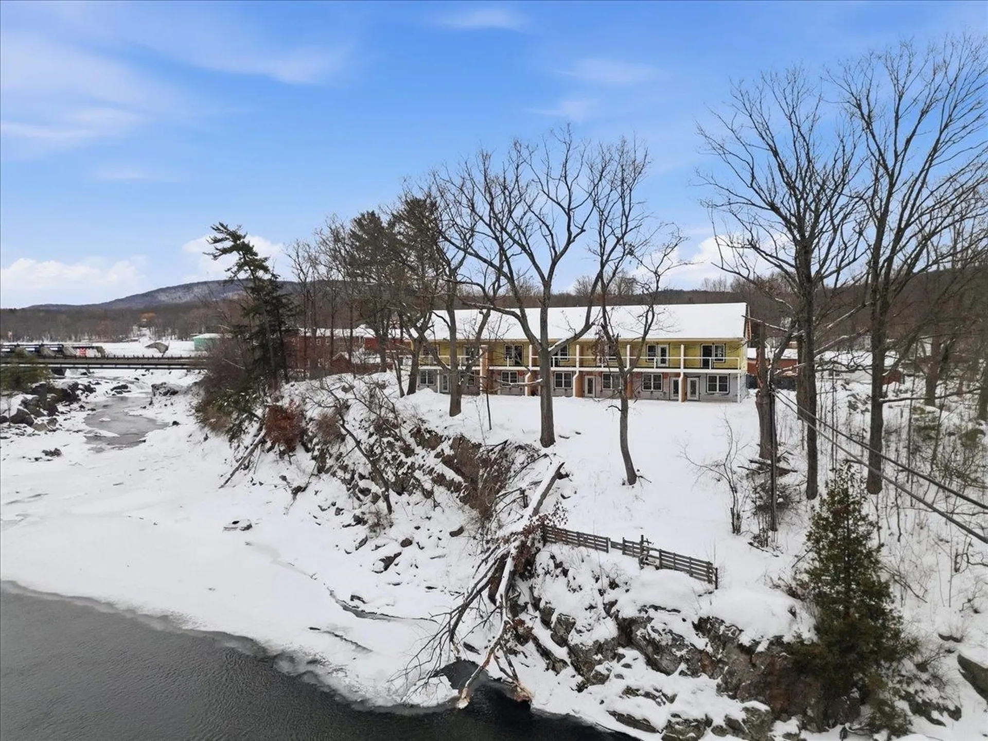 7 River Street Milton VT 05468