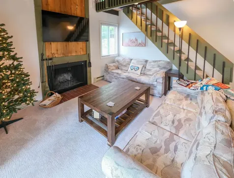 36 Okemo Trailside Extension Ludlow VT 05149