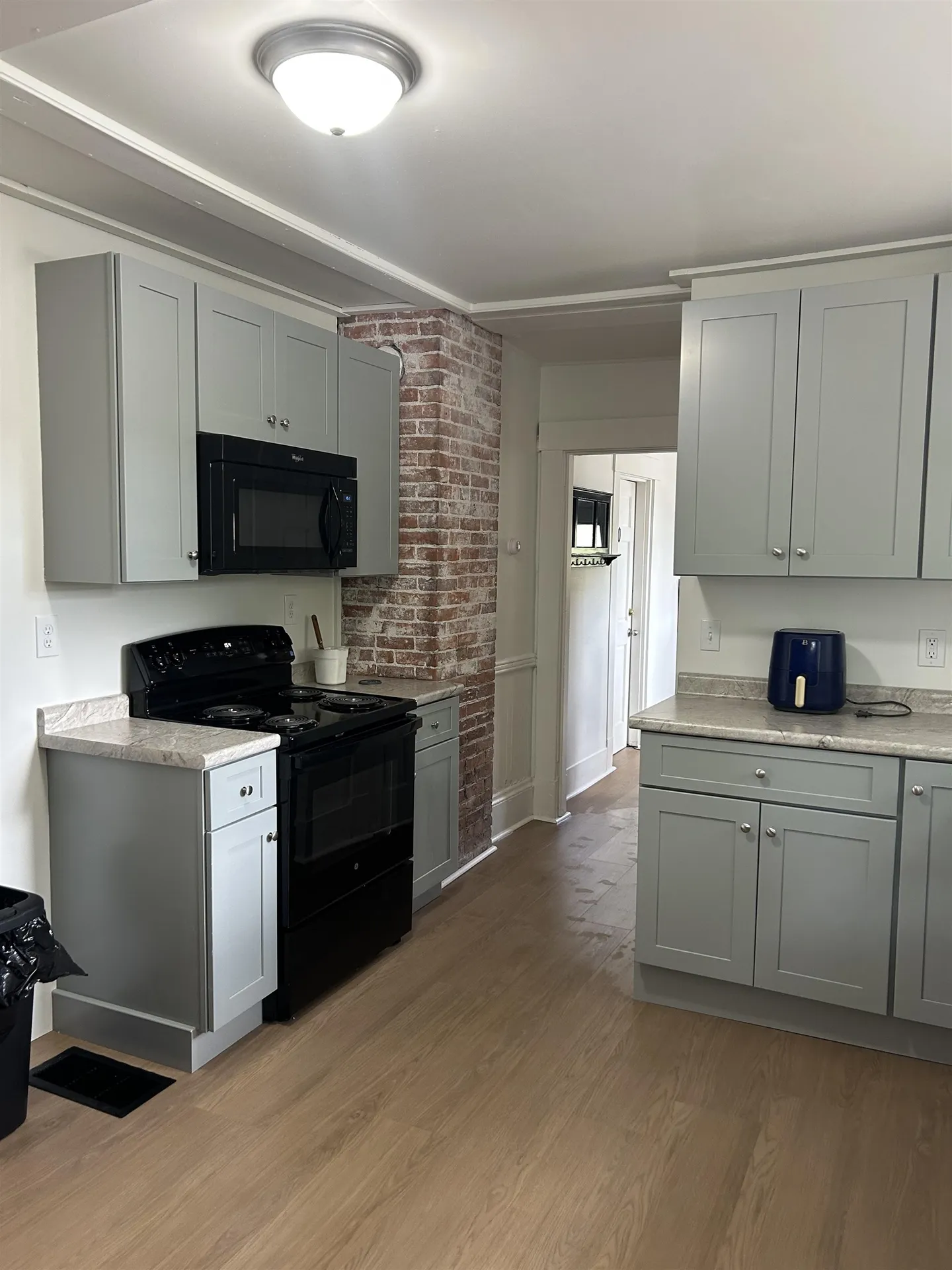 23 High Street Plymouth NH 03264