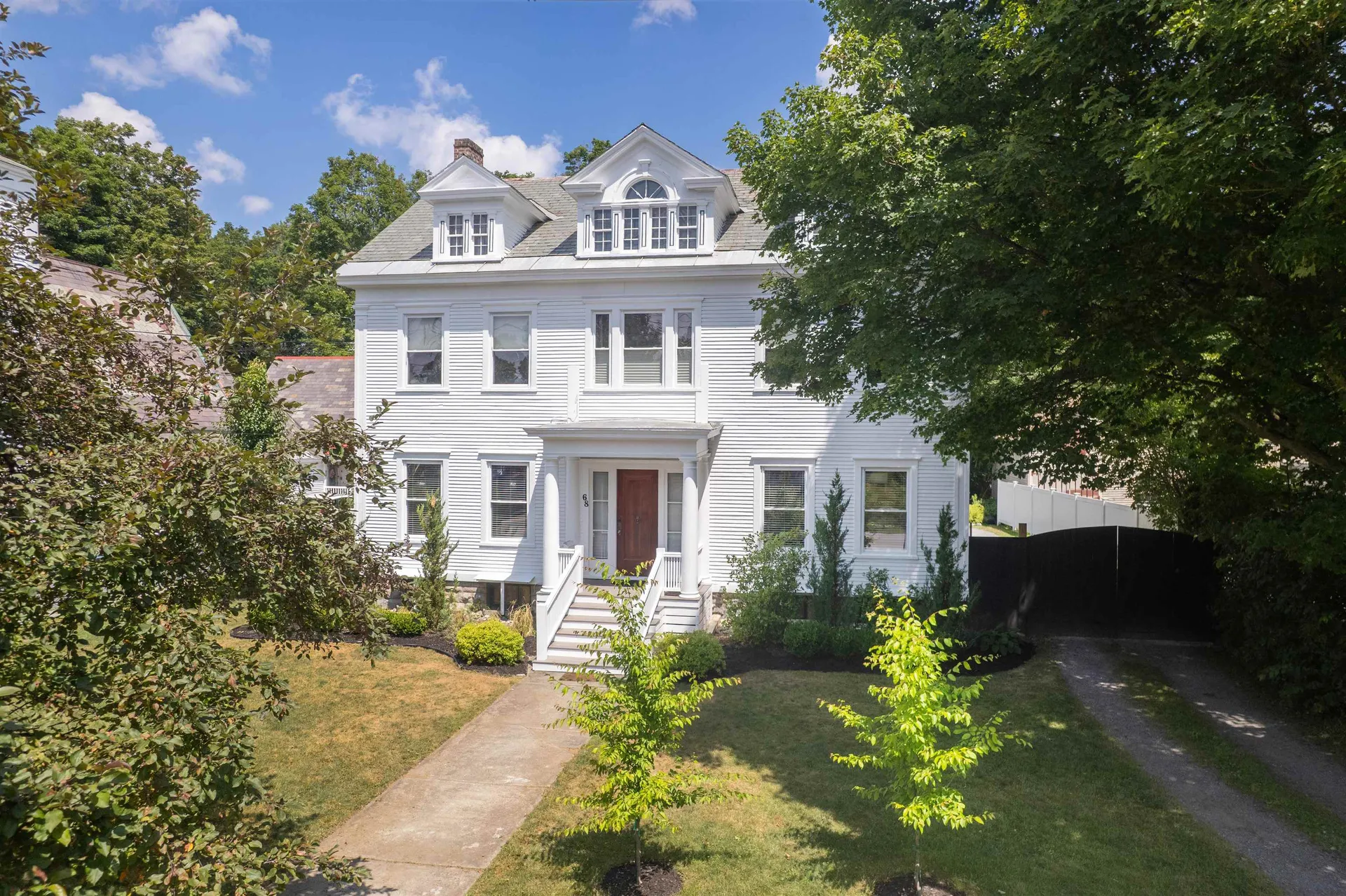 68 Church Street Poultney VT 05764