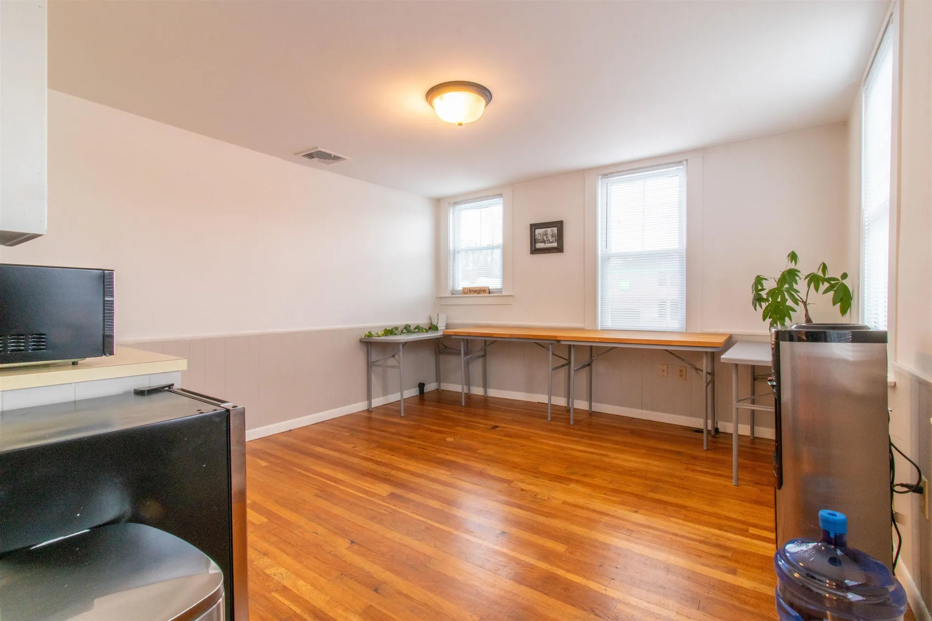 263 Union Square Milford NH 03055