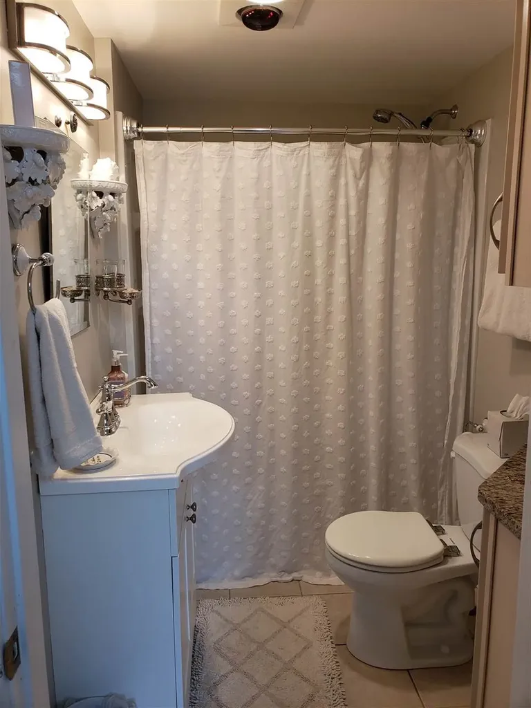 8 Cable Road Rye NH 03870