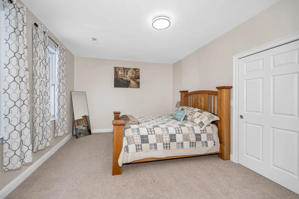 36 Blueberry Lane New Ipswich NH 03071