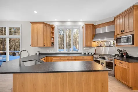 36 Blueberry Lane New Ipswich NH 03071