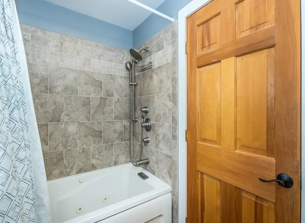 60 Irish Lane Wallingford VT 05773