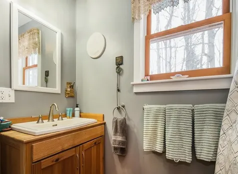 60 Irish Lane Wallingford VT 05773