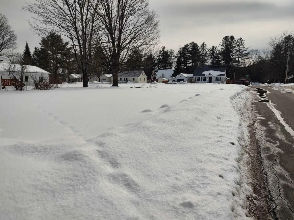 21 Maple Street Randolph VT 05060