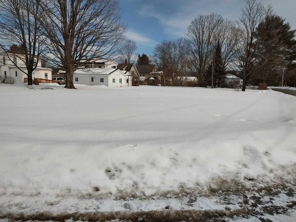 21 Maple Street Randolph VT 05060
